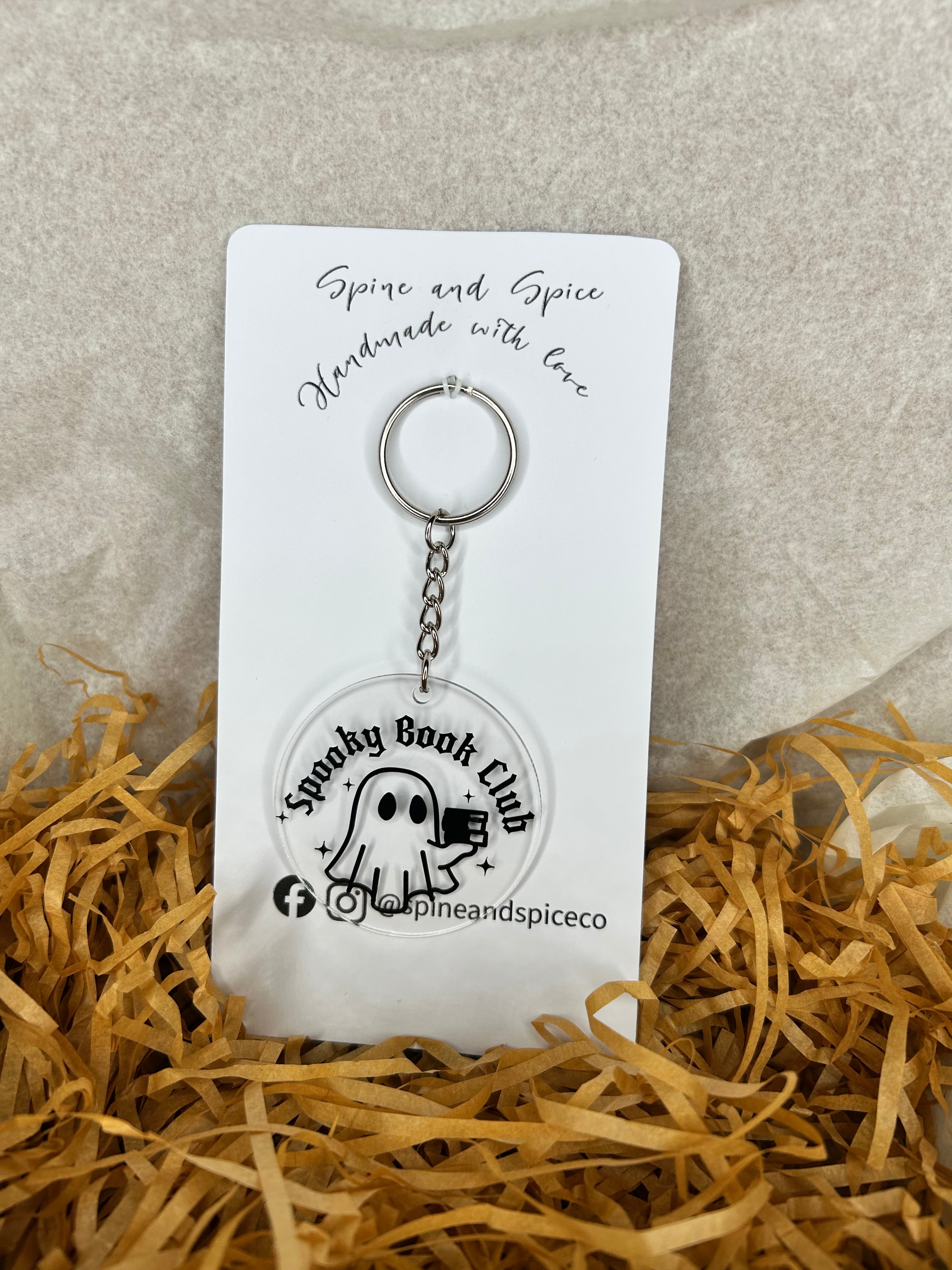 Bookish keychain - spooky book club