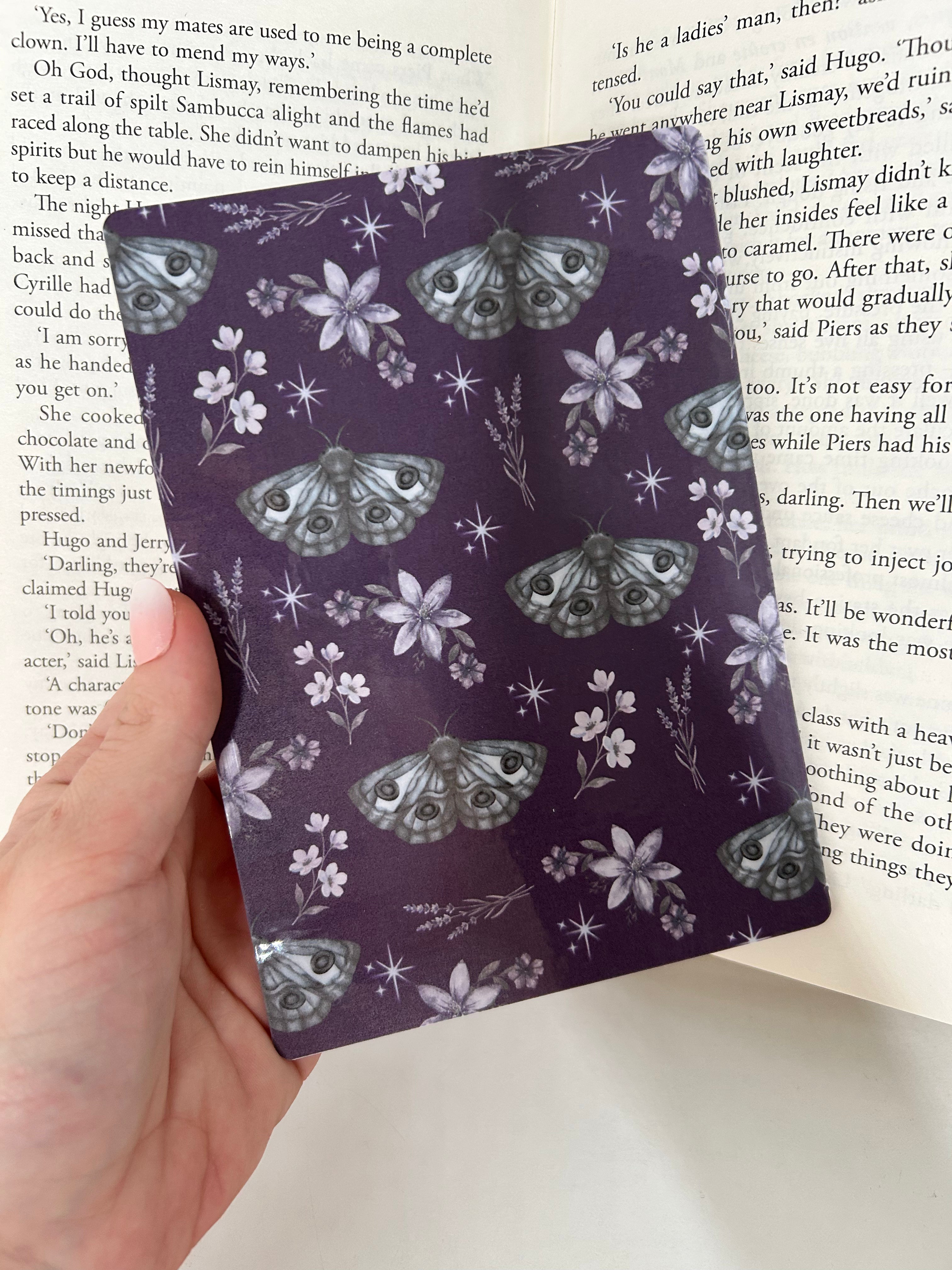 Purple moth kindle insert