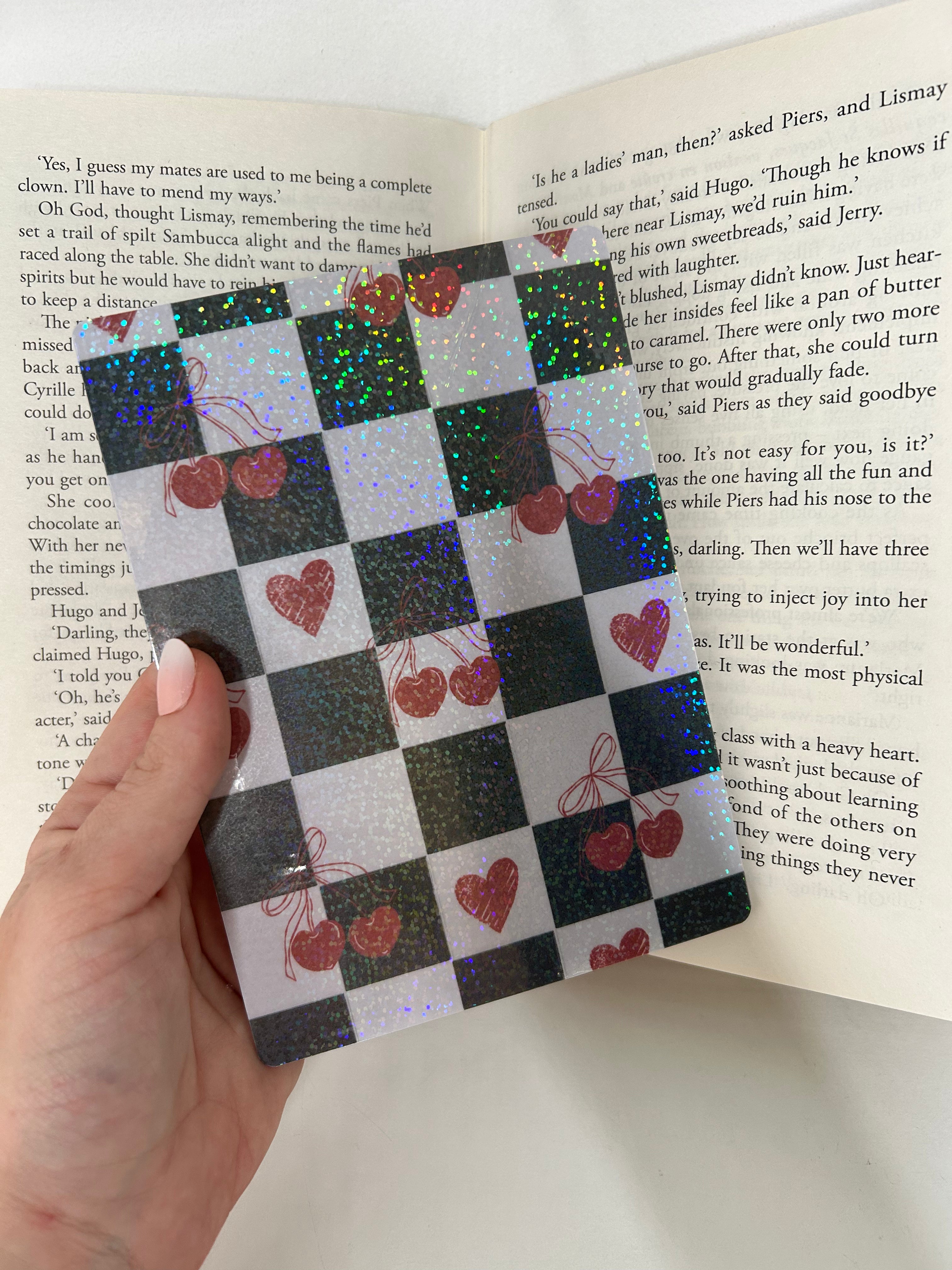 Holographic Checked with cherries kindle insert