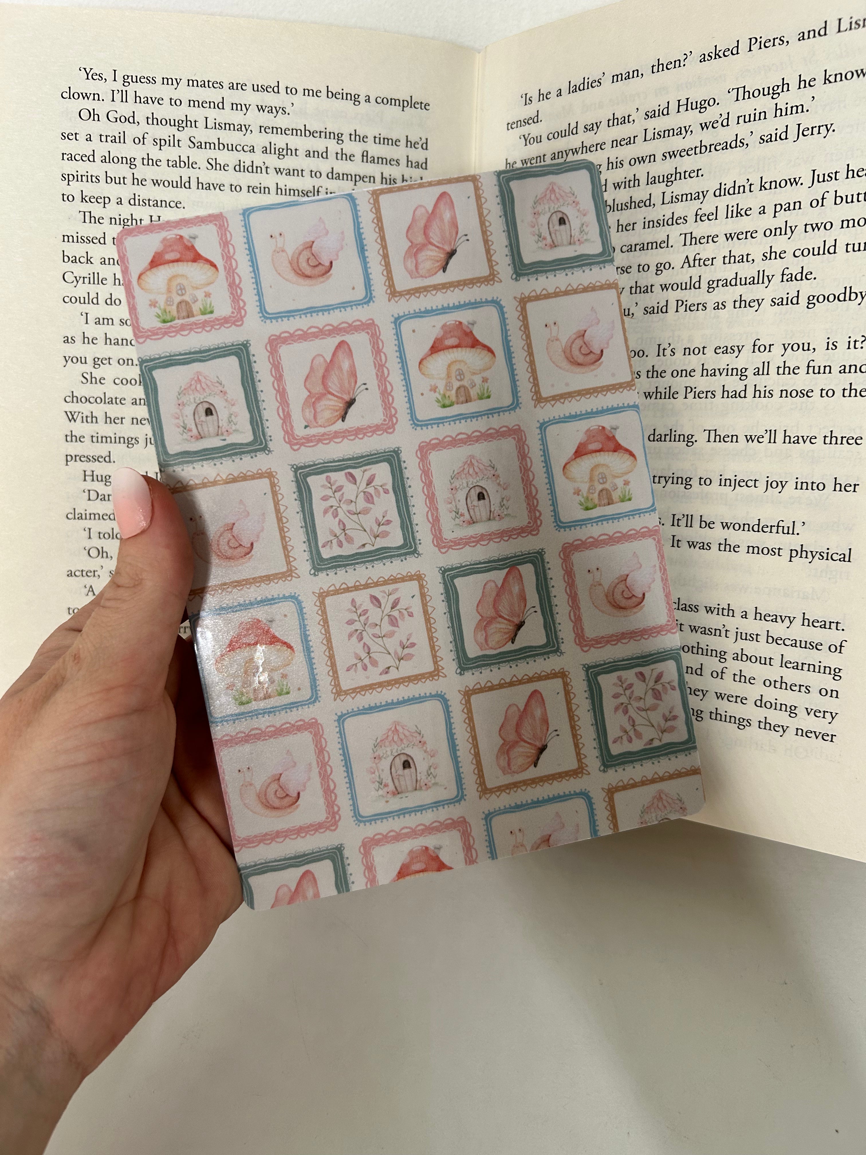 Cosy whimsical  kindle insert